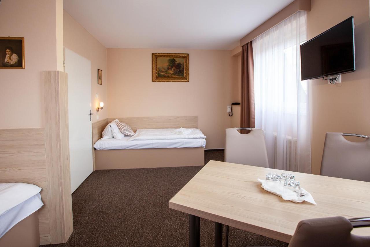 Hotel Stella Plzeň Eksteriør bilde